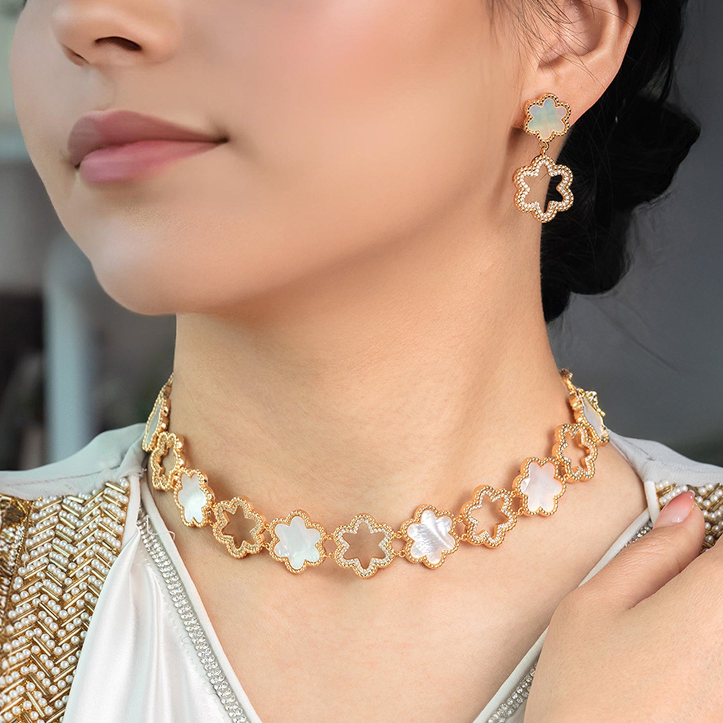 Blossom Golden Choker