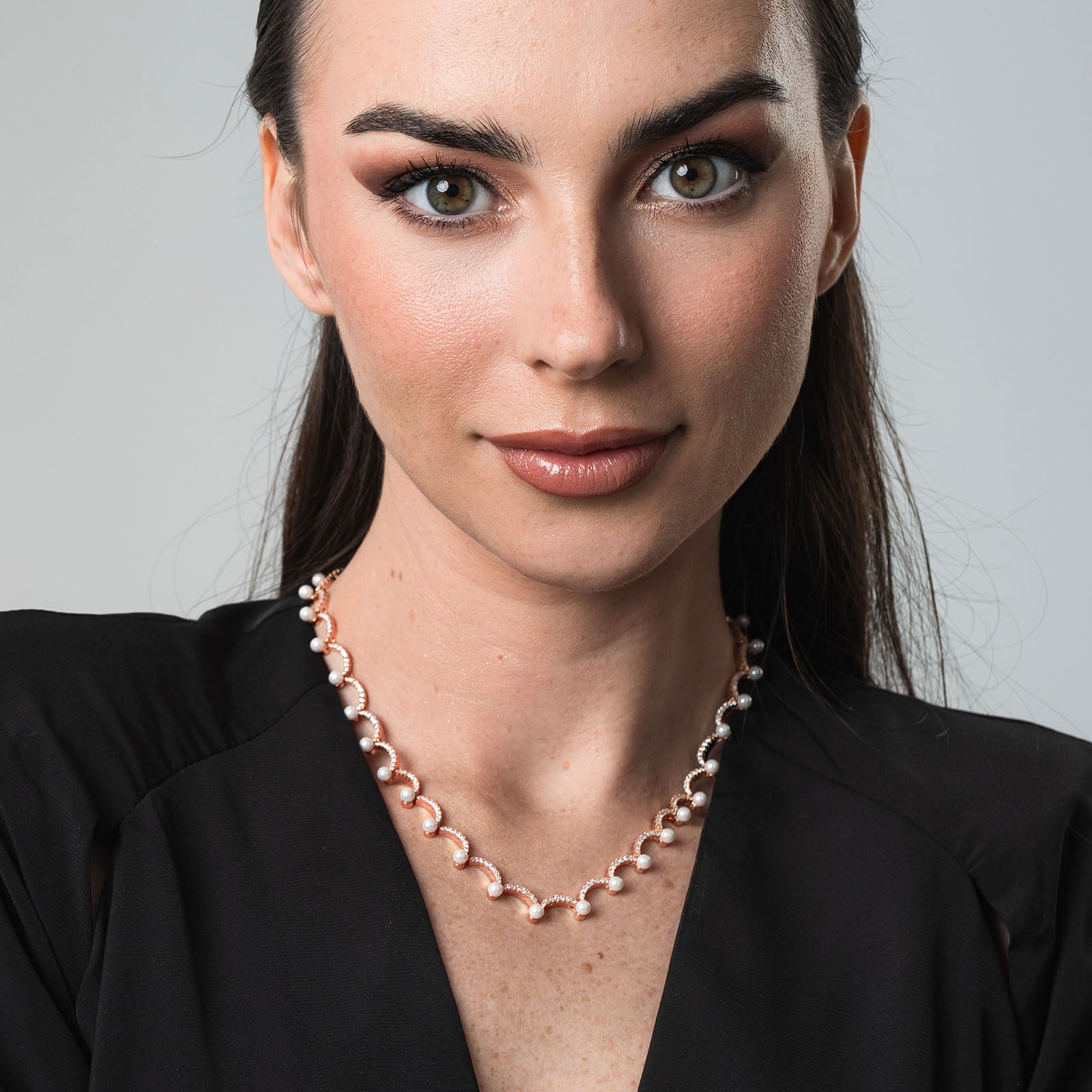 أقراط أذن فراشا غريس