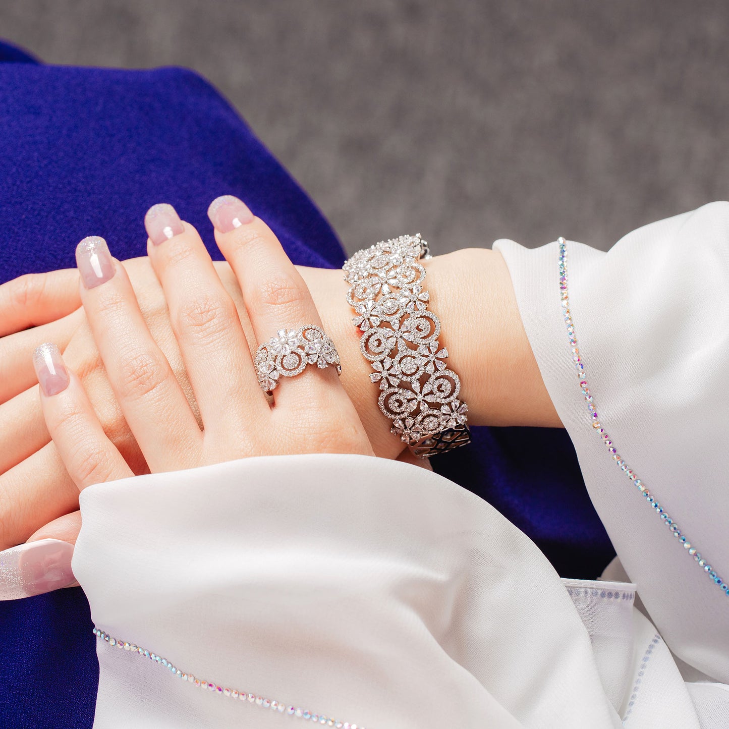 Blossom Circle Bangle