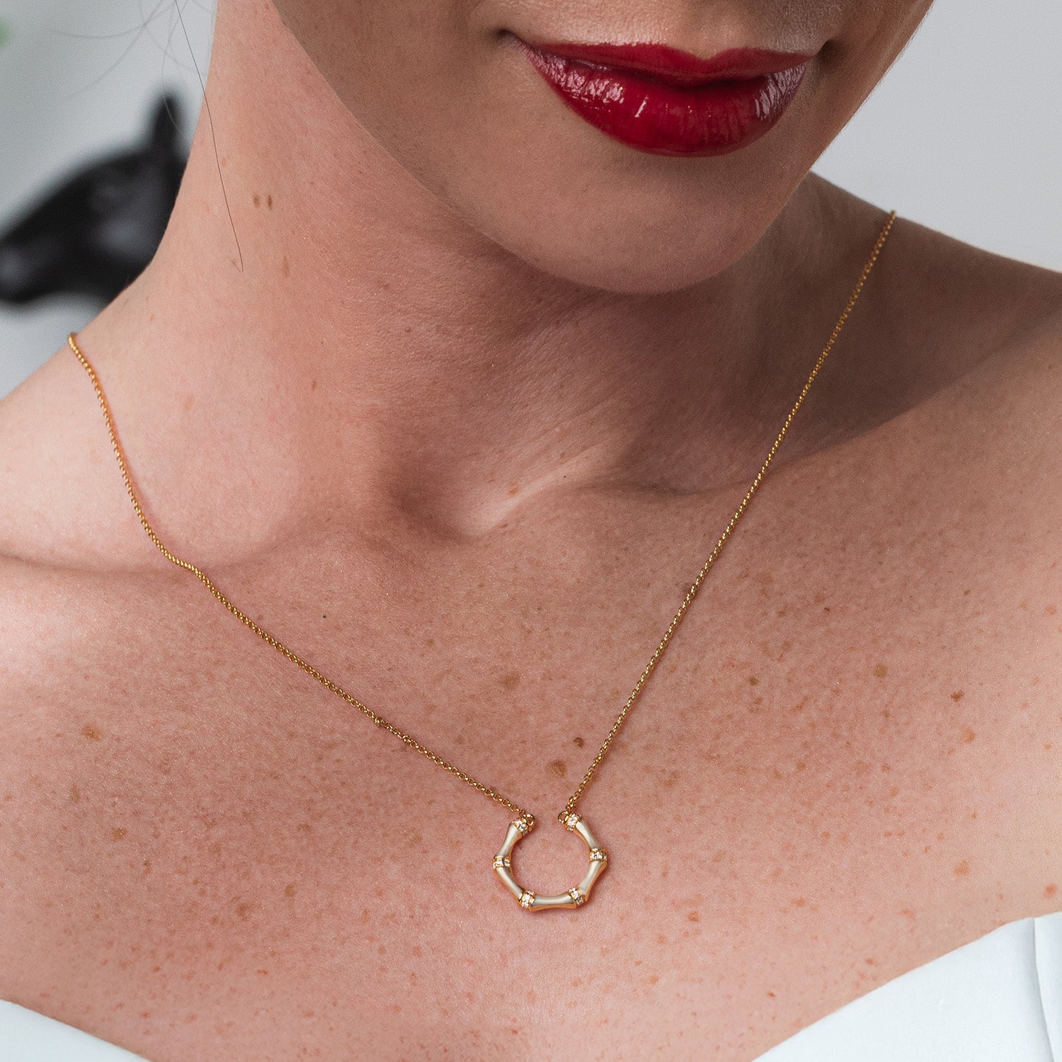 Sparkle Arc Khyout Necklace