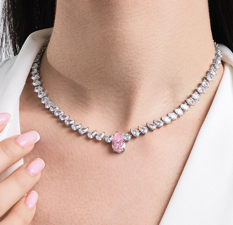 Brilliant Snoon Necklace