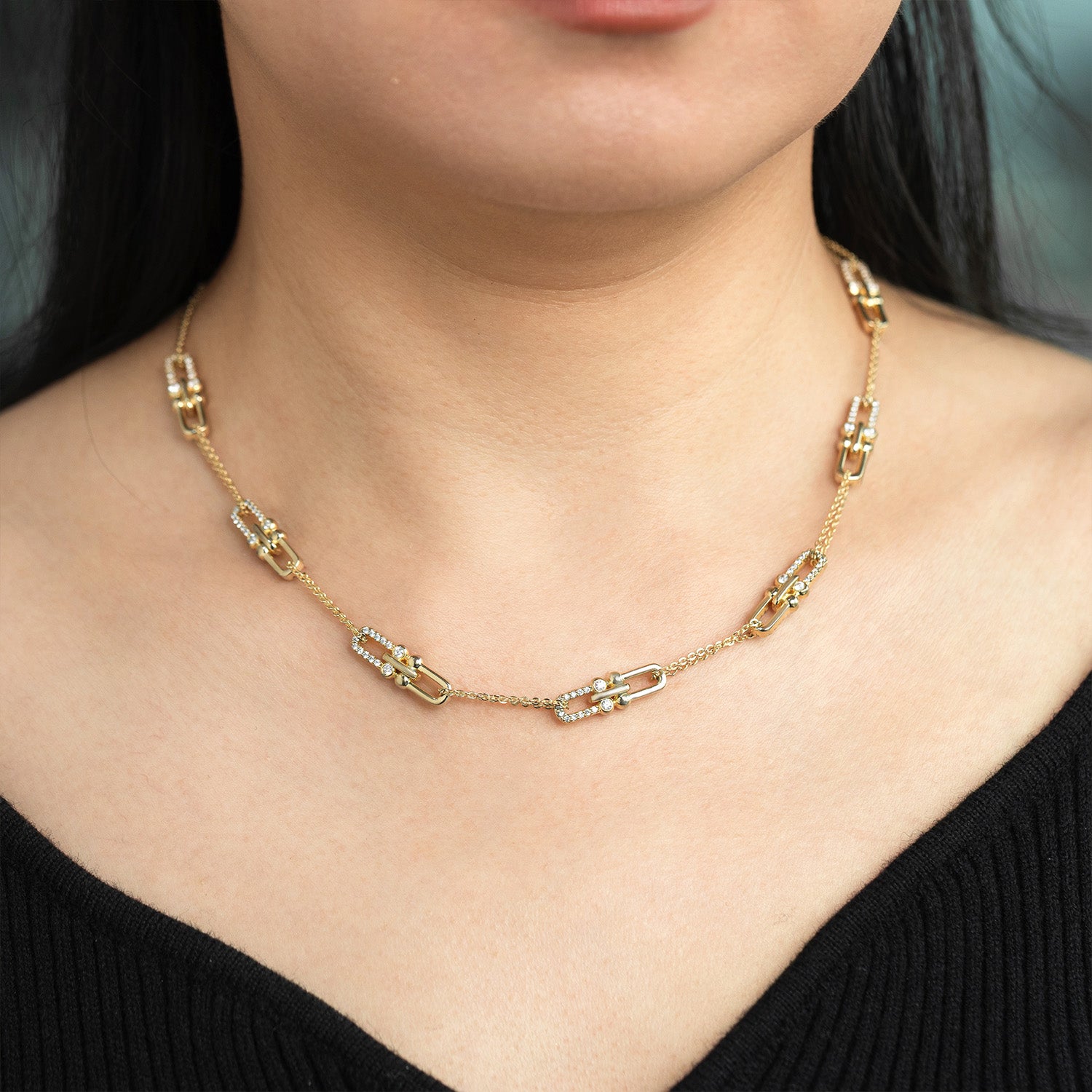 Amora Catena Necklace
