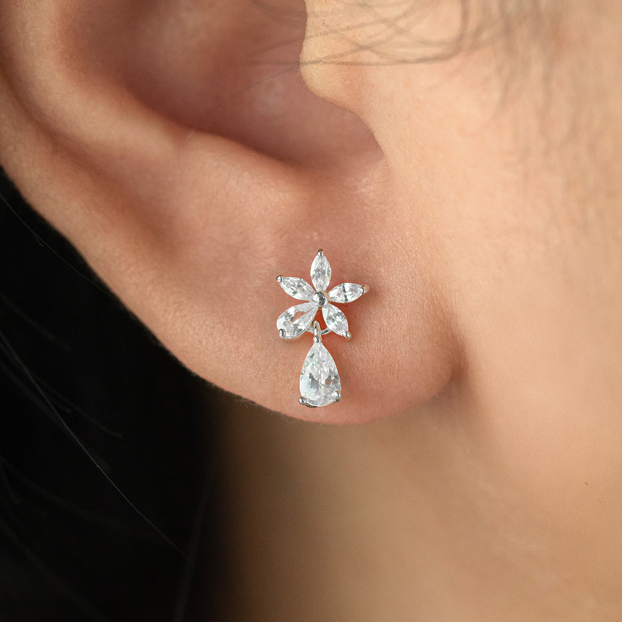 Bloom Petal Earring