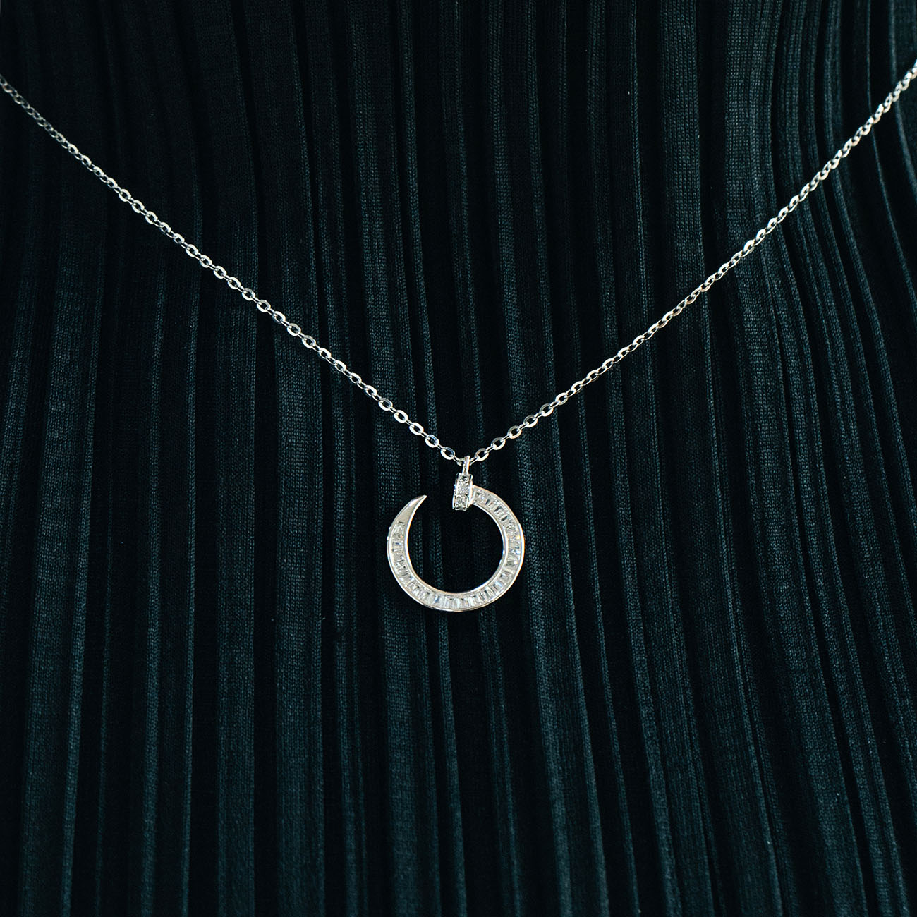 Halo Elegance Necklace