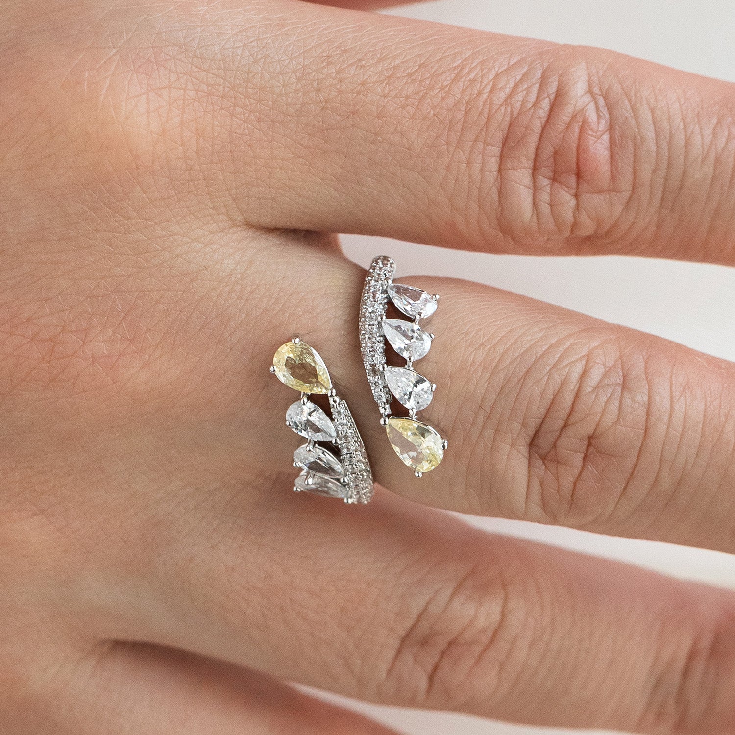 Spark Snoon Ring