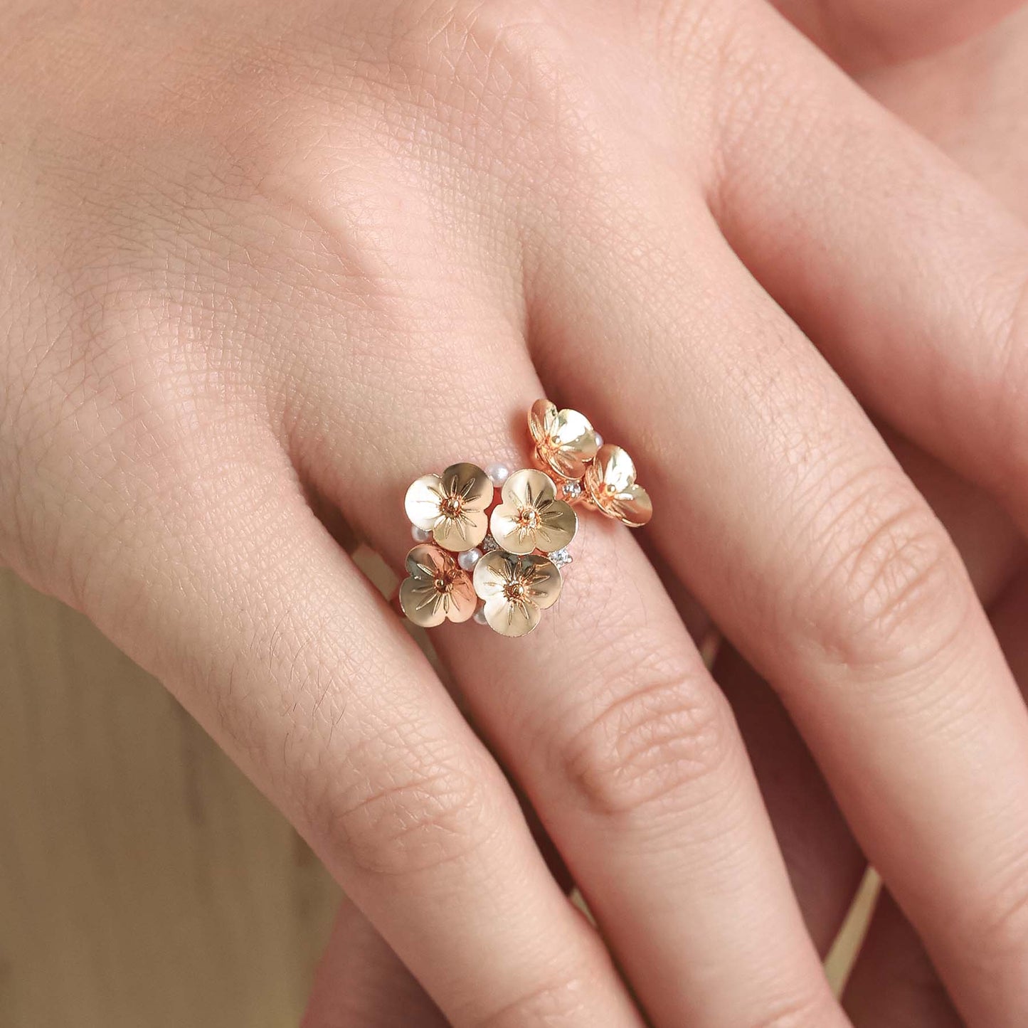 Zahra Bloom Ring