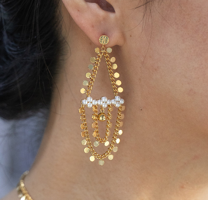 سلسلة زهرة بلوم الطويلة