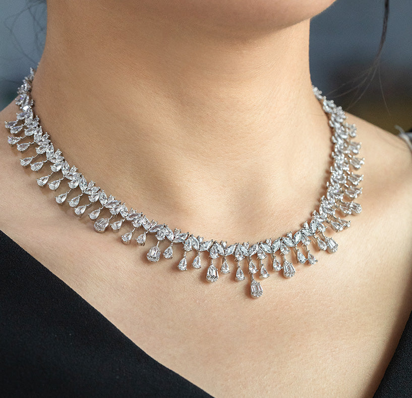 مجموعة قلادات ماجستي جريس