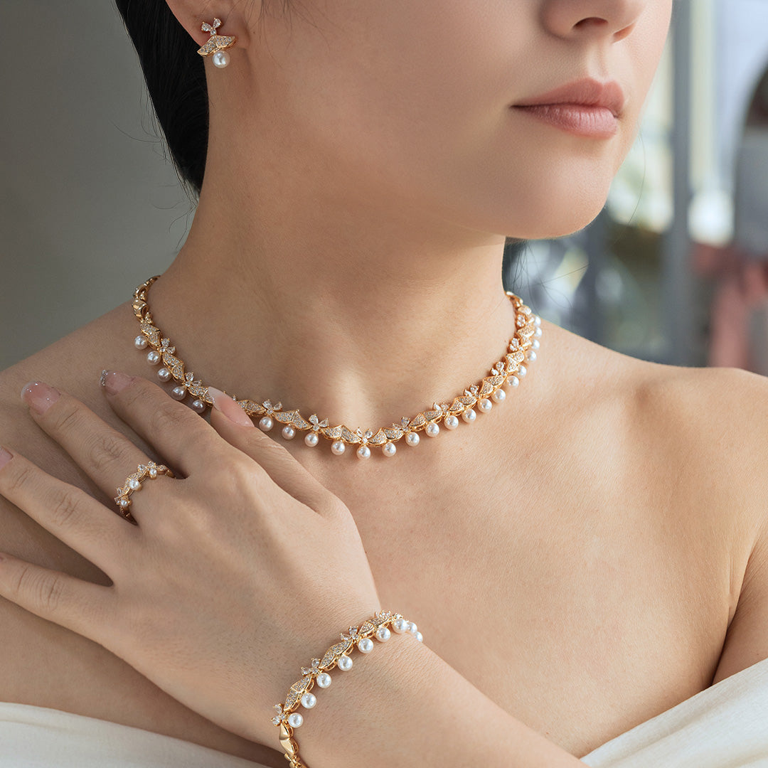 Pearl Bloom Necklace Set
