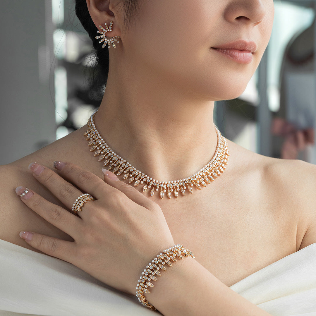 Golden Whisper Necklace Set