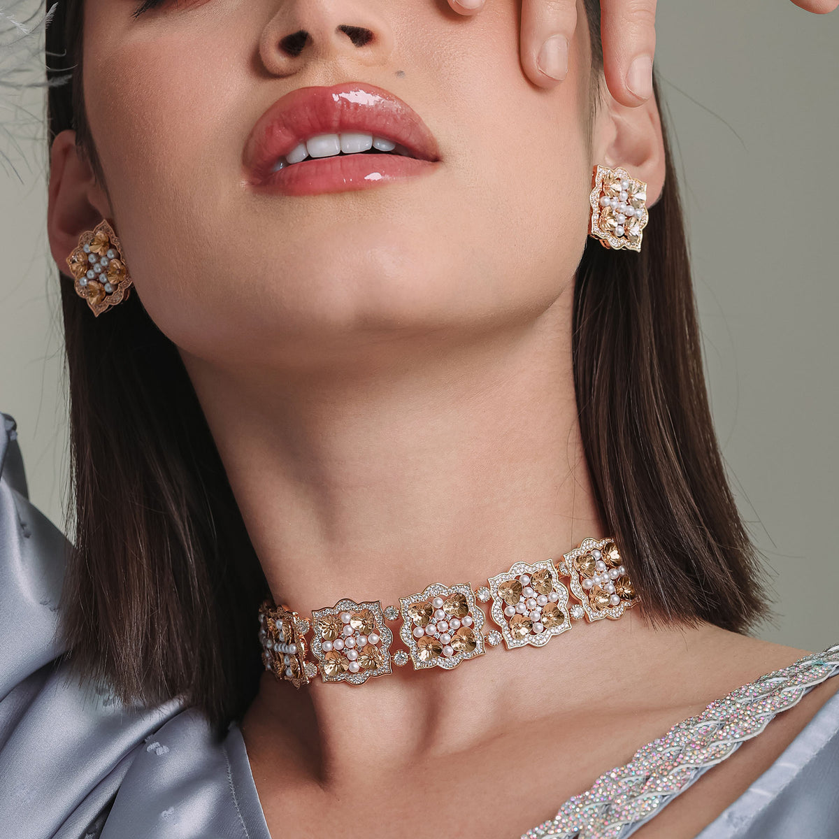Zahra Choker Set